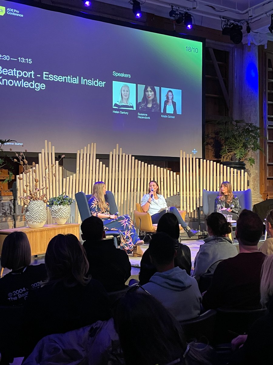 House Club Set tweet media