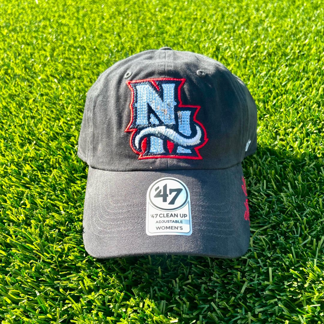 🚨 GIVEAWAY ALERT 🚨

RT &amp; ❤️ for the chance to make this cap yours! Must be following to win. Good luck! 🍀