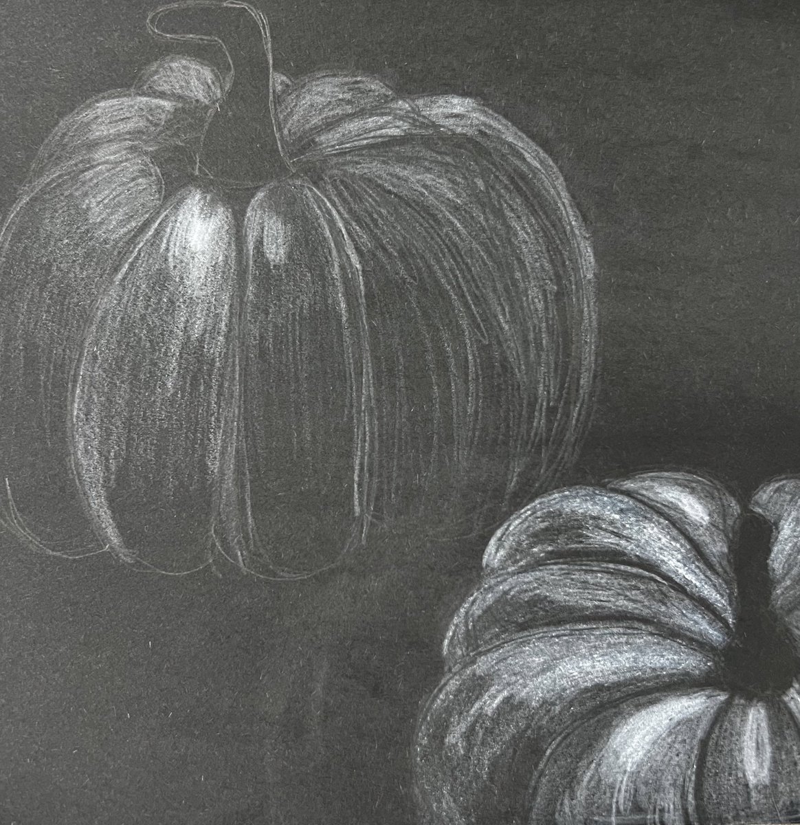 artBWHS's tweet photo. Celebration Friday! Ss are learning to use white colored pencil on black paper. Tis’ the season for pumpkins! Now on to a gridded animal…@BWLSD https://t.co/0lb7xLBBtM