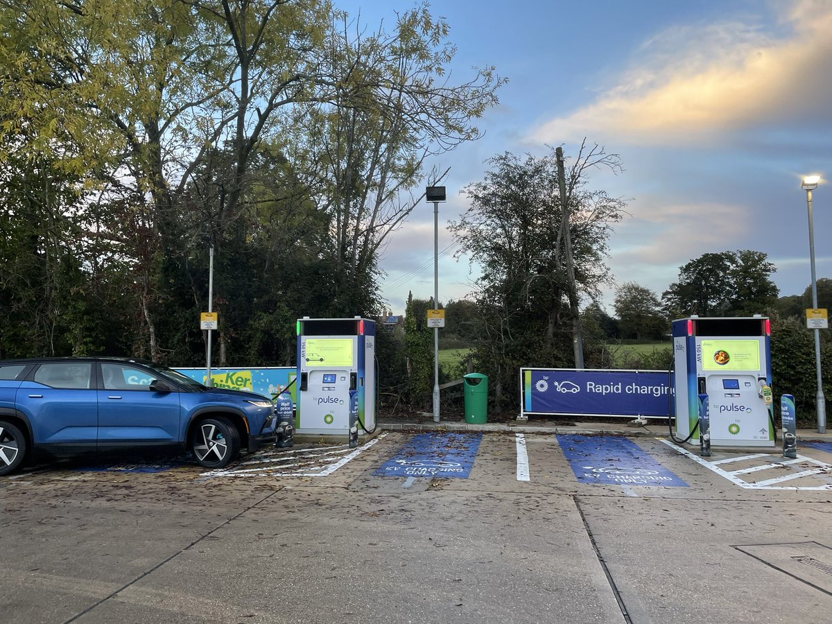 Not normally a public moaner, but this is new @bppulseuk rapid charging point in Midhurst. Not only is it the most expensive I’ve ever seen at 85p/KWh, but 3 out of 4 chargers already out of order, and the cable on the working one is so short that you can’t connect to a lh port