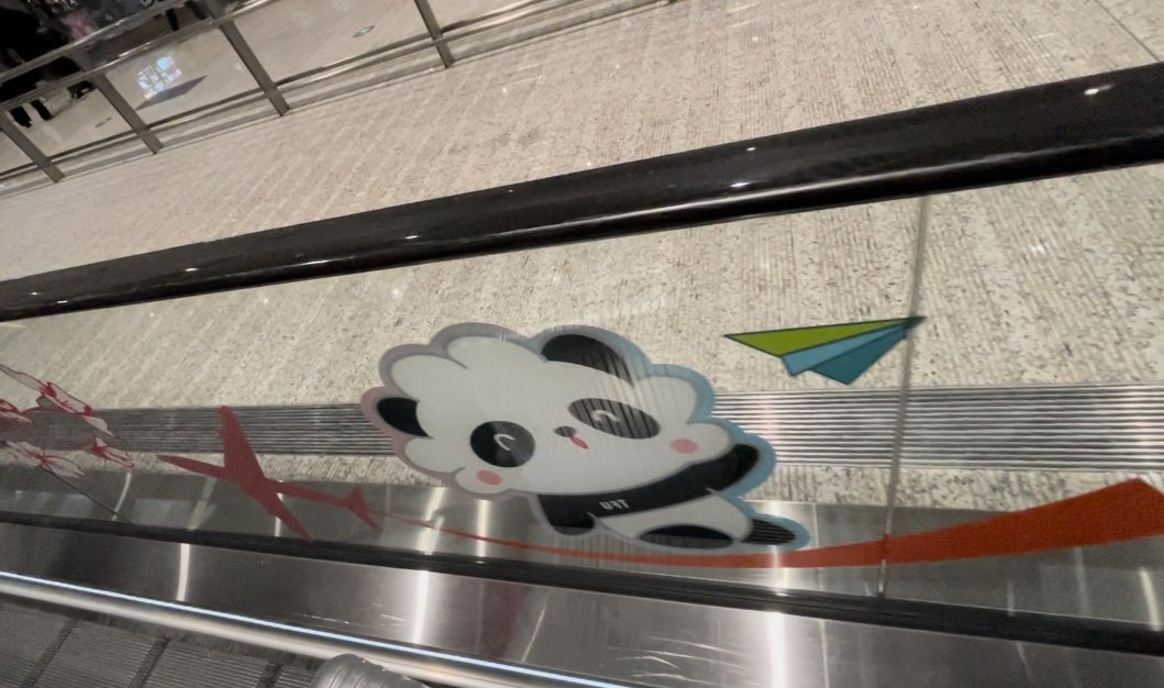 这条小鱼在乎 tweet media