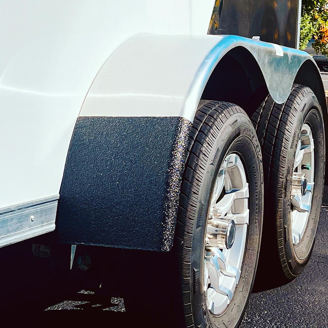 LINEXProtects's tweet photo. Upgrade your trailer with LINE-X! Our durable and dependable coatings keep your fenders looking great, no matter what the road throws at them.
๐ธ: @4TheTruck
#LINEXprotects #ProtectiveCoatings #TrailerUpgrades https://t.co/rZJ74W69pt