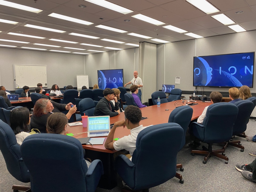 Launcher01 tweet media