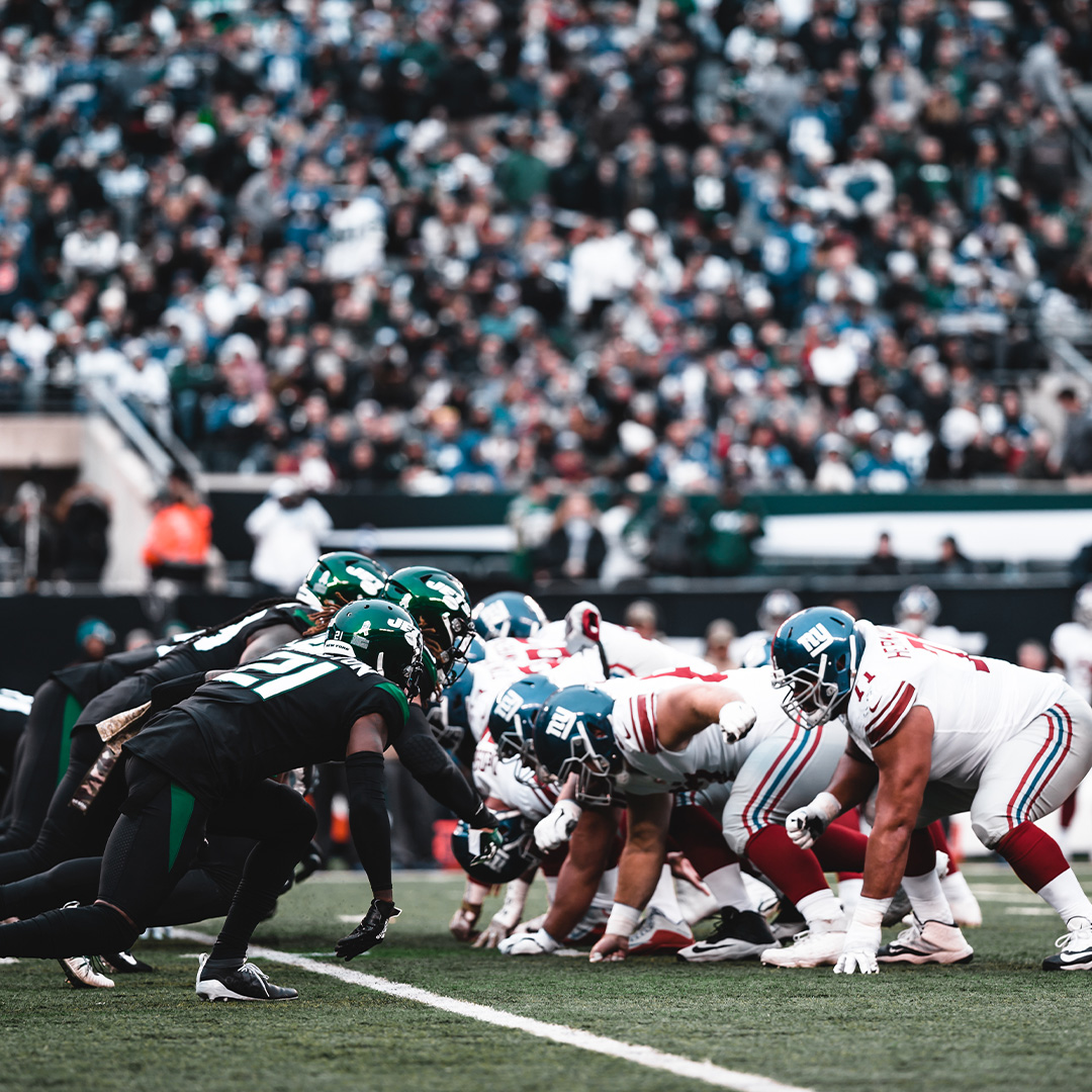 A rivalry... but not in the typical sense? 🤔

<a href="/DWyattHupton/">David Wyatt-Hupton</a>'s latest piece looks at the sibling relationship between the Jets and Sunday's opponent the Giants...

READ: nyjetsinuk.com/content/news/j…