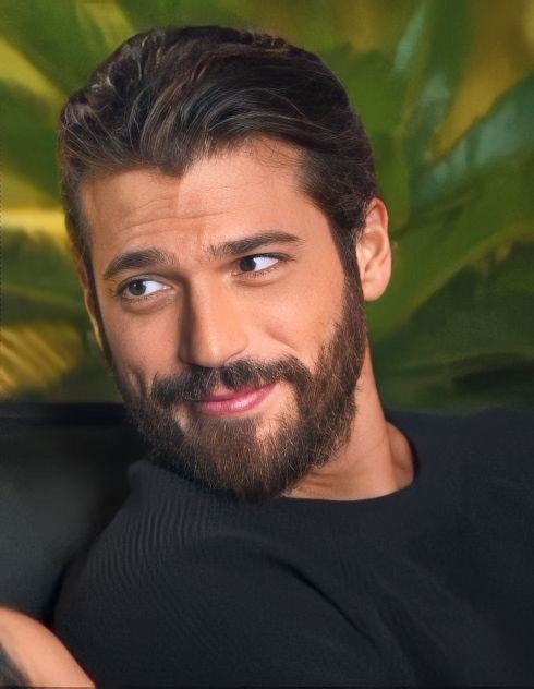 TRockWrites's tweet photo. @auds052557 Francesco and Ferit...what a lovely combo. #CanYaman  CanYamanEnglishTeam https://t.co/I1lgNCx8It