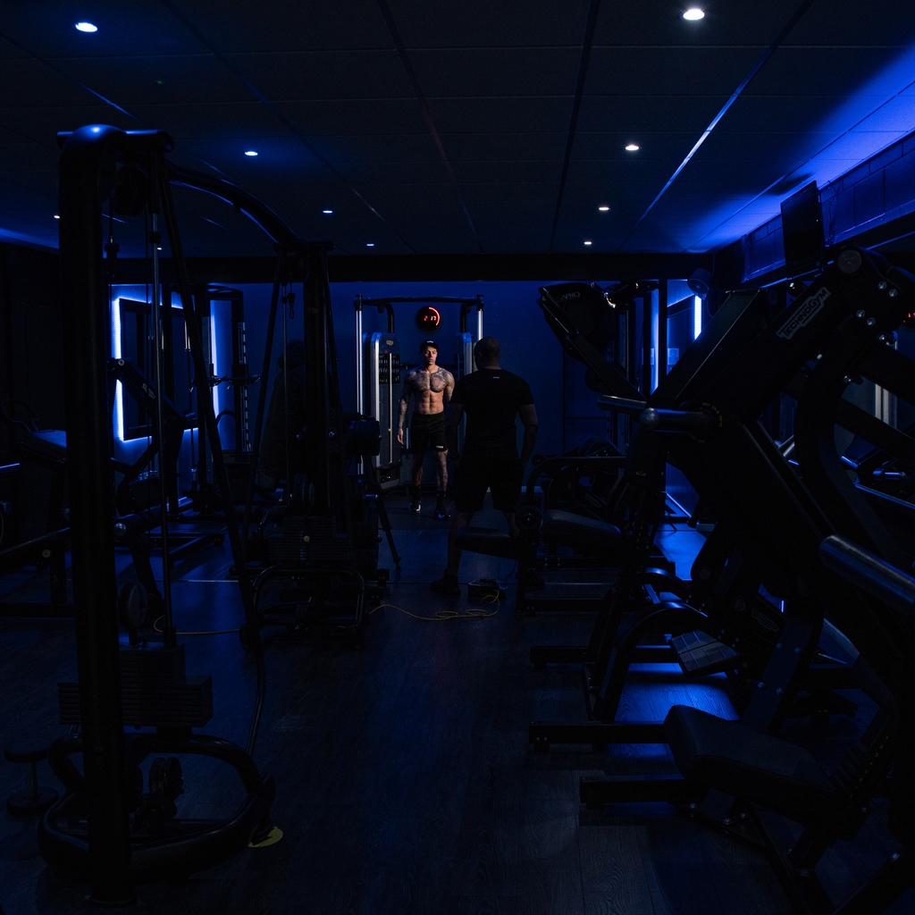 GymGodApparel's tweet photo. BTS 📸 What sort of content would you like to see, we want to build a community of Gym Gods that all help each other grow. Let us know in the comments 💬
-
-
-
#wearegymgod #fitnesscommunity #fitfam https://t.co/h2IC1OyteD