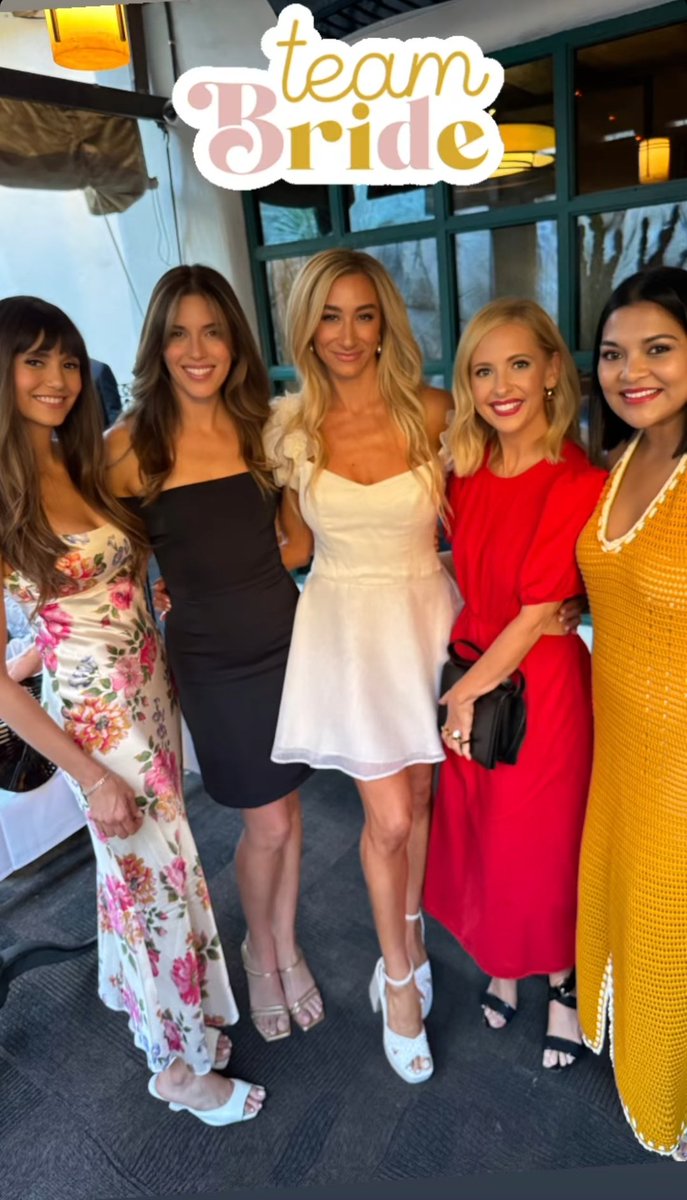 📸 Pre-Wedding! Nina with Kayla Ewell, Sarah Michelle Gellar and friends #TeamBride 🥰🤍