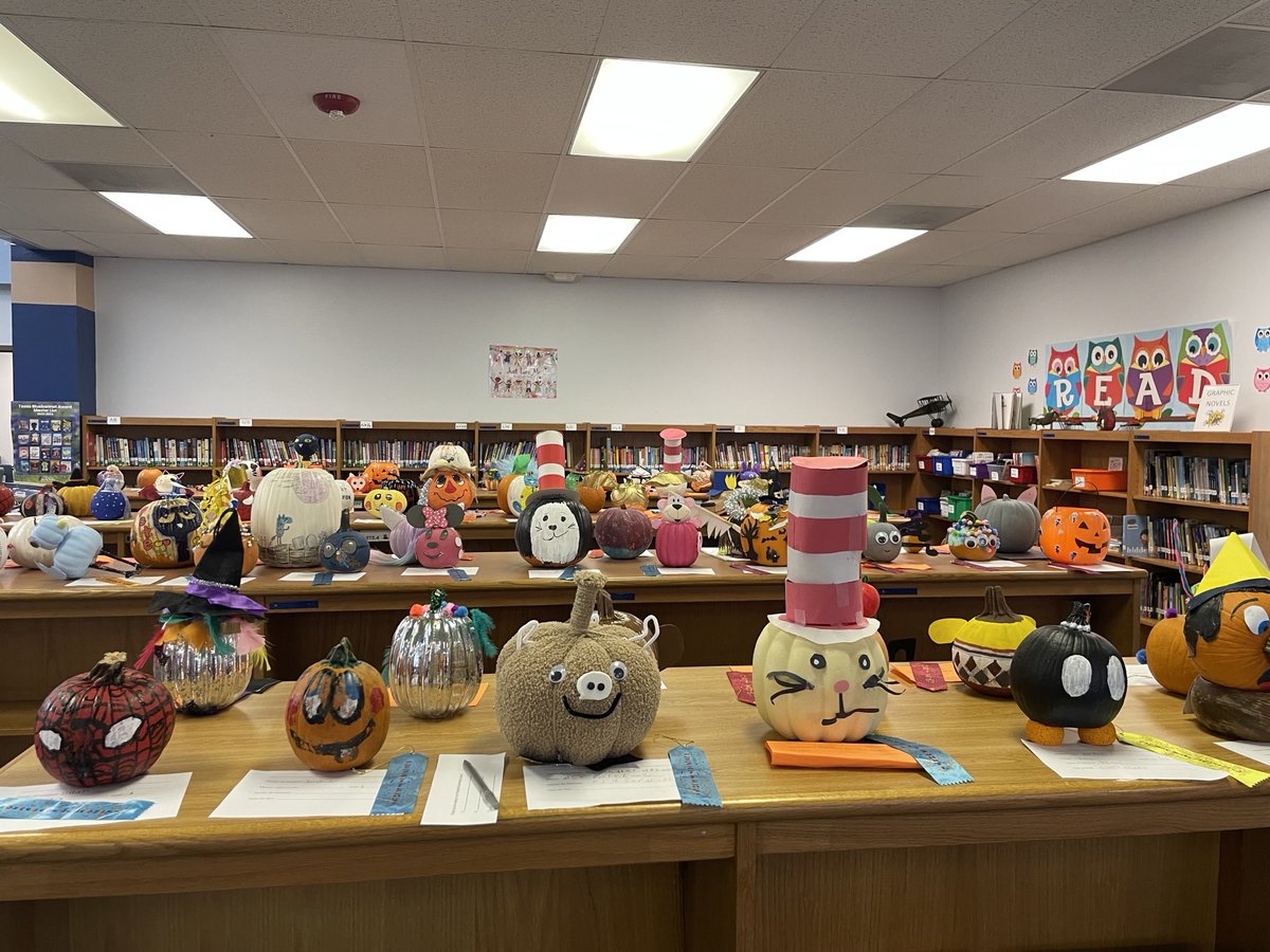 WoodviewLibrary tweet media