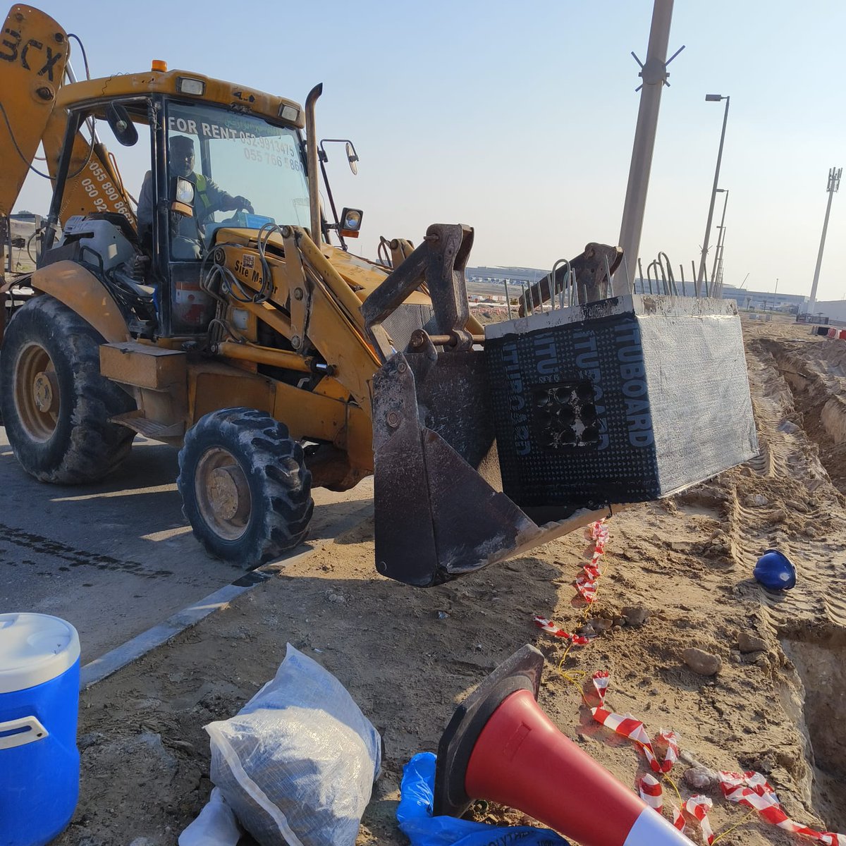 CougarGCuae's tweet image. Powering up progress with MCC pullbox installations! 🔧⚡ From setup to connectivity, we&apos;ve got the sparks covered. #MCCInstallation #WiredForSuccess