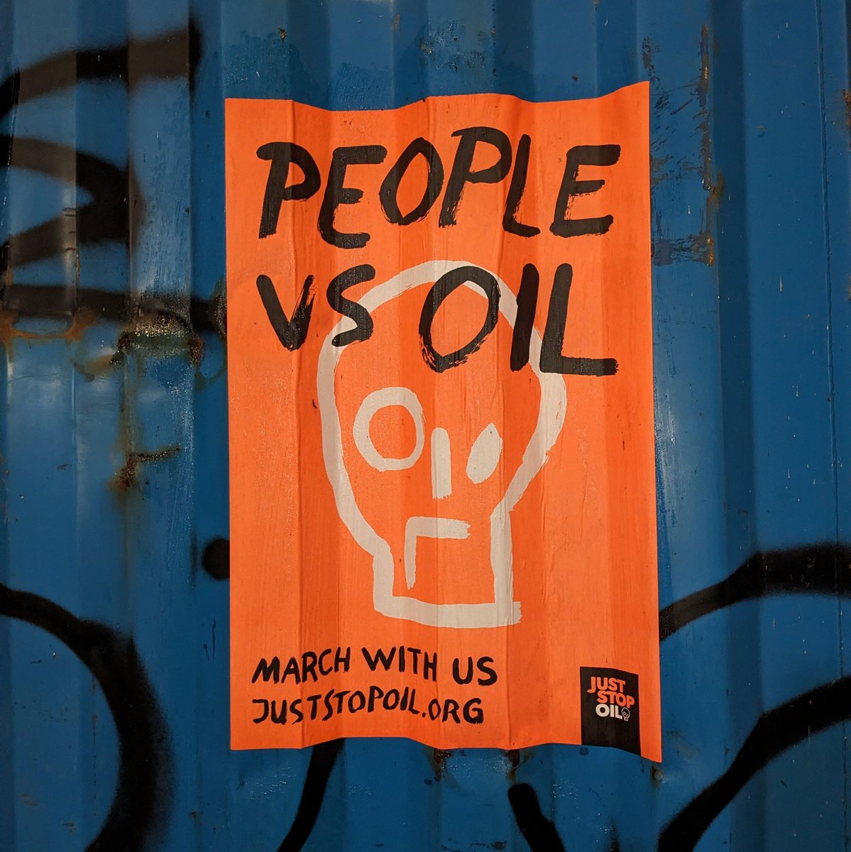 JustStop_Oil's tweet image. POSTER THE TOWN ORANGE

Let&apos;s poster the town orange, and get the word out about this November.

Go to juststopoil.org/posters-vs-oil to join a local postering session or get your own to pop up just about everywhere!