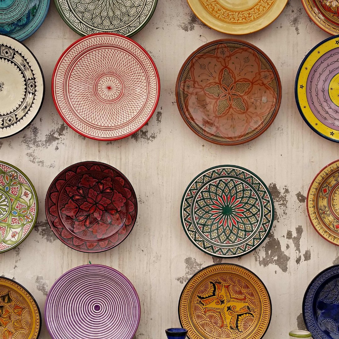 We're curious, what's your all-time favorite beauty destination? Is it the vibrant streets of Tokyo or the sunny beaches of Bali? Maybe the colorful markets of Marrakech or the charming streets of Paris?

Share your favorite beauty spot in the comments below and let's inspire eac