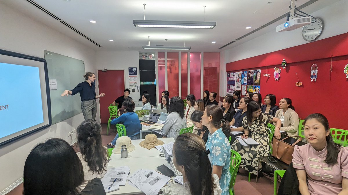 SallyRen9's tweet photo. Today concluded our pre-conference workshops in Vietnam on 'Using #Corpora for Language Teaching and Assessment'.🤓 #NewDirectionEastAsia2023📚 Very grateful for the opportunity to connect with exceptional teachers 🇻🇳 #BritishCouncil https://t.co/iEjo3m1QQf