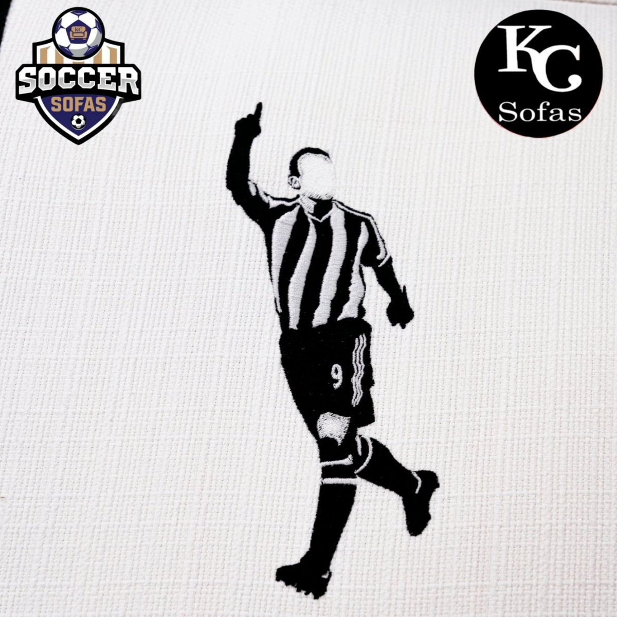 soccer_sofas's tweet image. We have our amazing Soccer Sofas collections to view at three of our KC Sofas superstores! Come down and see them for yourself! ⚽️
soccersofas.com 
☎️0330 124 4736 
KC SOFAS CASTLEFORD 
WF10 1NW
KC SOFAS WORKSOP
S80 2QD
KC SOFAS DONCASTER 
DN3 1GZ