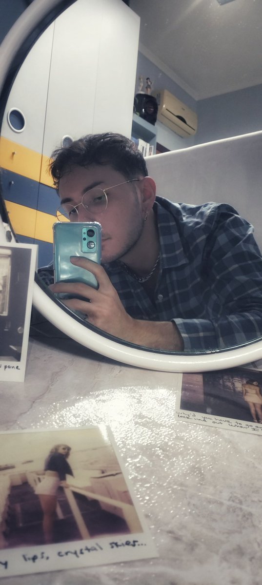 rande_95's tweet photo. 1989 Taylor's Version, e si torna indietro nel tempo 🩵 https://t.co/dL3ACEtdb5