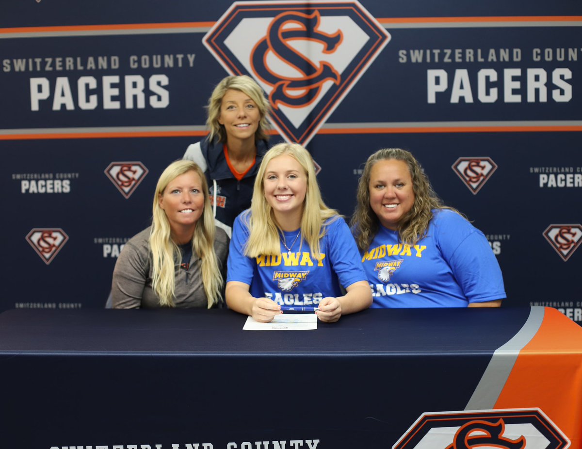 Congratulations to Maddie Levell & Kenzie Taylor who will be playing at the collegiate level. Kenzie MidWay University & Maddie Franklin College. We are excited to see you perform at the next level! #WeAreSC #GoGriz #GoEagles