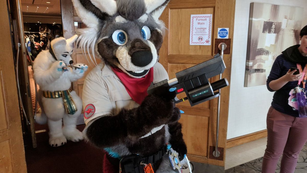 titanpandaroo's tweet photo. Derp or treat!?
Pandaroos are too derpy for tricks, so you'll get hugs instead this #FursuitFriday !
#DerpingIntensifies https://t.co/s3HCsWzHvl