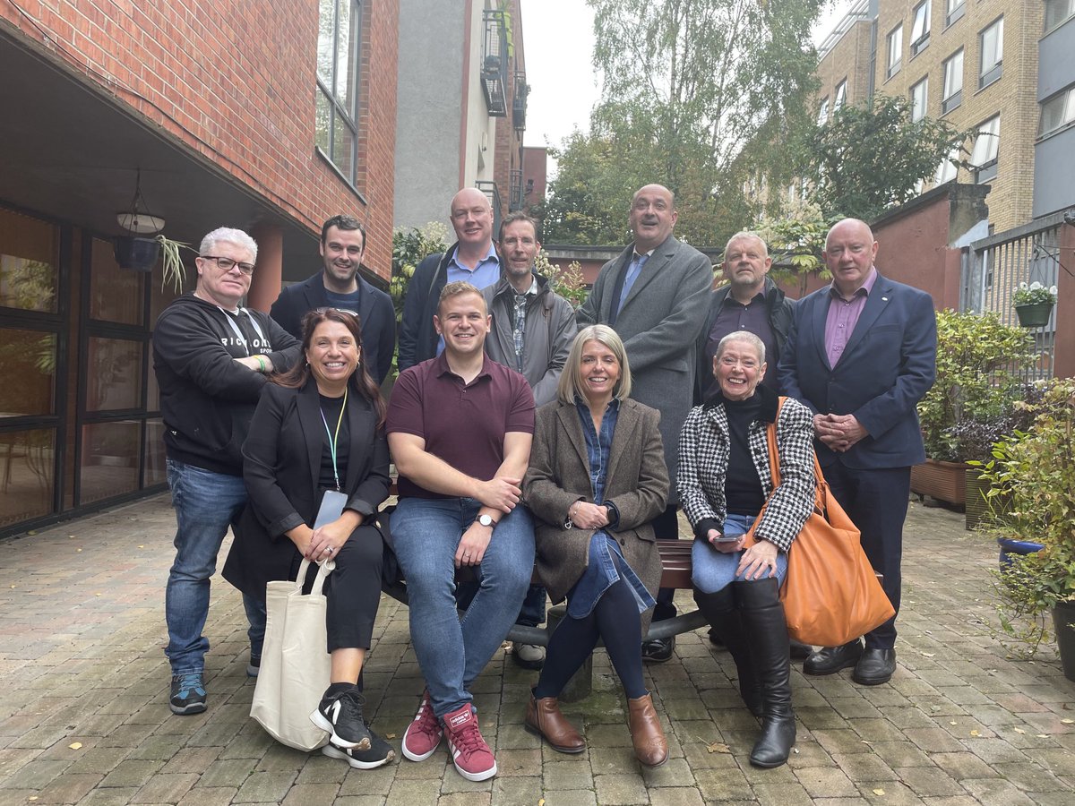 Warm welcome for ⁦<a href="/Siobhanholliman/">Siobhán Holliman</a>⁩ and ⁦<a href="/NUJofficial/">NUJ</a>⁩ colleagues at ⁦<a href="/sophia_housing/">@Sophia_housing</a>⁩ Wisdom Centre for last IEC meeting before our conference. Great facilities