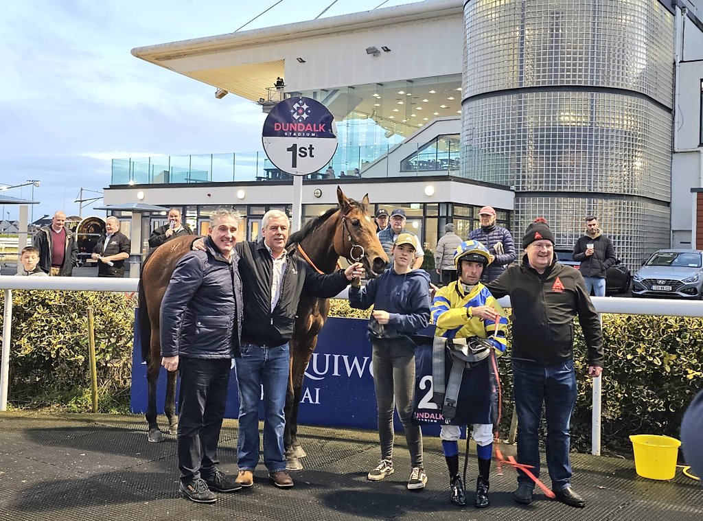 Dundalk Stadium (@dundalkstadium) on Twitter photo Empress Of Bough wins the Gateway Hotel Dundalk Handicap
Trained by <a href="/antmccannracing/">Anthony McCann Racing</a>
Ridden by <a href="/RclearyRory/">Rory Cleary</a>
Owned by Thomas Cochrane Empress Of Bough wins the Gateway Hotel Dundalk Handicap
Trained by <a href="/antmccannracing/">Anthony McCann Racing</a>
Ridden by <a href="/RclearyRory/">Rory Cleary</a>
Owned by Thomas Cochrane