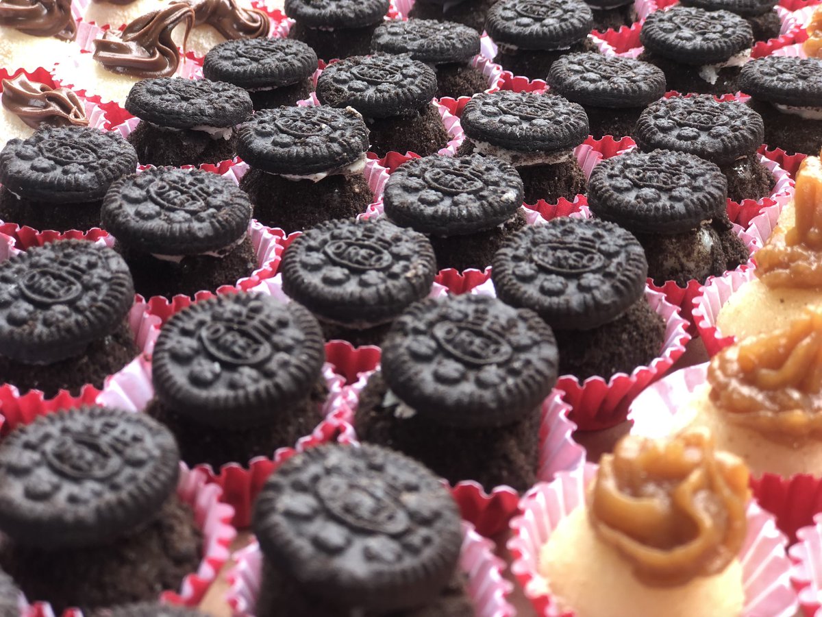 Carolin52166947's tweet image. Olha essa perfeição Do nossos Docinhos Gourmet 🥰

Sabores: Ninho cm Nutella,Brigadeiro, Oreo, Churros 

Estamos aceitando encomenda😉 

#docinhos #docinhosdefesta #docinhogourmet