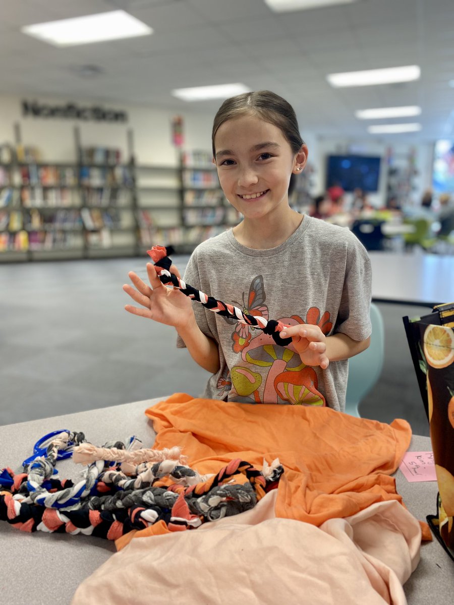MullerApril's tweet photo. Fifth hour genius hour is well underway! Baking, painting, woodworking, and making dog toys is just some of the fun we’re having @LarsonMS! https://t.co/wwbehjZdk8