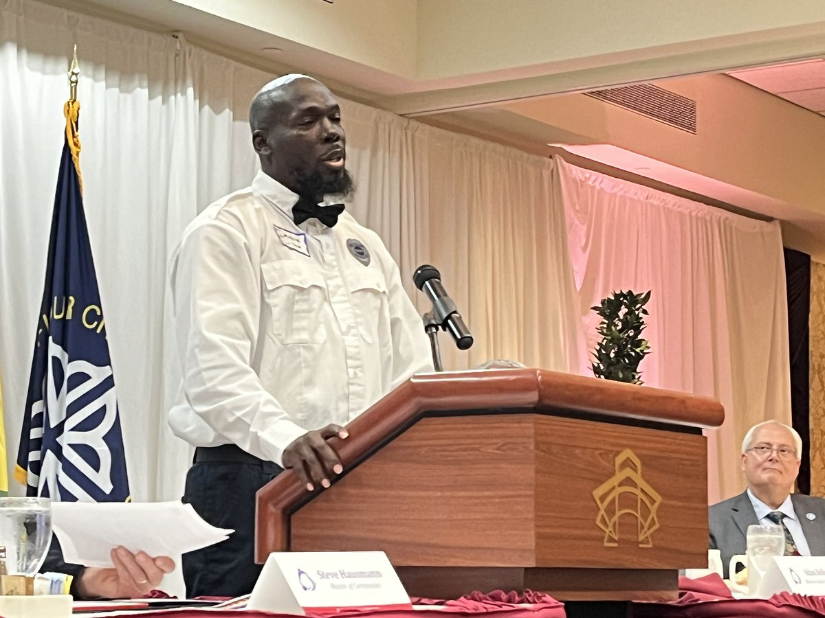 jacobscott101's tweet photo. Congrats to Sandra Beasley and Deverin Dillon on being honored as the winners of the 2023 Human Service Courage Award! They are exemplary Safety Security Officers in the @RCSDNYS and give of themselves each and every day! @drpeluso @ruthturner168 @DeputyDStrick @RCSDFranklin https://t.co/lAVbcxh50c