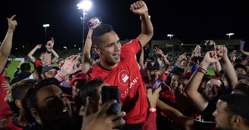 USLChampionship's tweet photo. “It was a huge motivator for us as an organization, not only in a feeling of winning a trophy but also the feeling of, ‘we’re building something special'" 🗣️

A look back at @PHXRisingFC's 2018 Western Conference Final win 👇