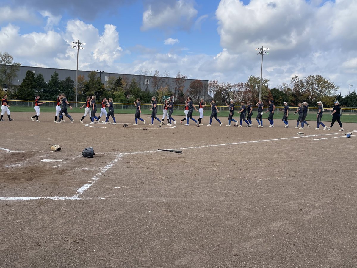 RodKRCG13's tweet photo. Fatima advances to state championship game at 3pm with 3-2 win over Oak Grove. ⁦@DistrictFatima⁩ https://t.co/BUgYKUfOCT