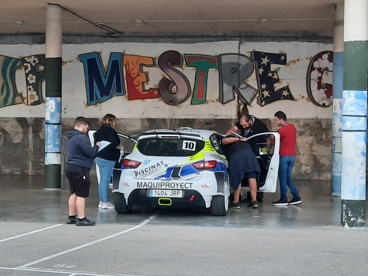III RALLY BUNYOLA-ORIENT. 
Verificaciones en el CEIP Mestre Colom.