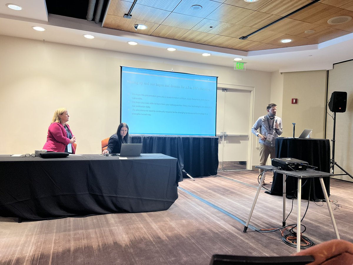 TyleenCaffrey's tweet image. When @spcummings and colleagues give a great presentation on AI and ChatGPT. Love this.

#CSWE2023  #Futureofsocialwork