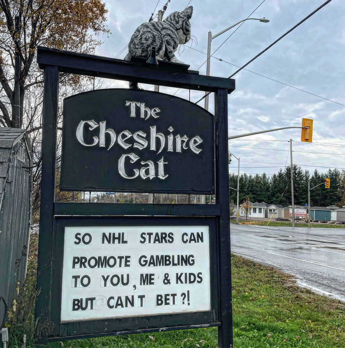 cheshire cat pub (@cheshirecatpub) on Twitter photo 