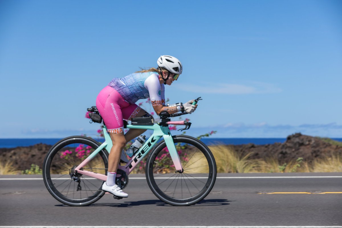 Missanniebean's tweet photo. I'm over 9k on Instagram. I would love to reach 10k. 
P.s. I just did IRONMAN Kona, and I'm a look pro, go slow kinda triathlete with Epilepsy 🤙come say hi! https://t.co/DFtd9yiVbV #triathlongirls #triathlete #ironman #fitnessgirl https://t.co/FyTujDdjCp