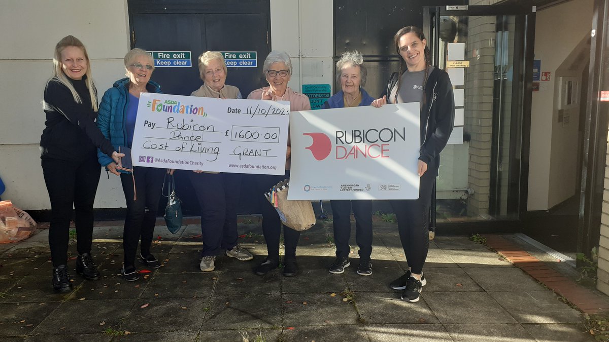 RubiconDance's tweet image. We are so grateful to the @AsdaFoundation for awarding Rubicon £1,600 towards cost of living. Thank you to Emma Thomas the Community Champion at Pill, Newport for coming to Rubicon today to present us with the cheque! 💚

#AsdaFoundation #NewportPill #RubiconDance