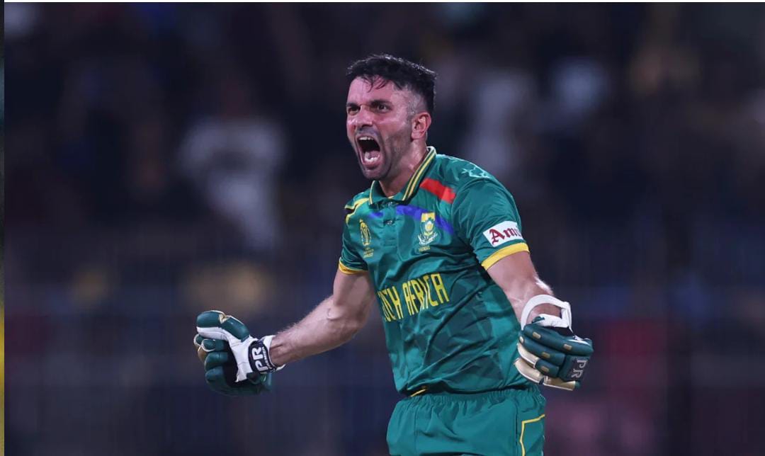 Annu556's tweet photo. पाकिस्तान का बा$प कौन ?
सब जानते है🤣🤣 #PAKvsSA https://t.co/31u9kipV6r