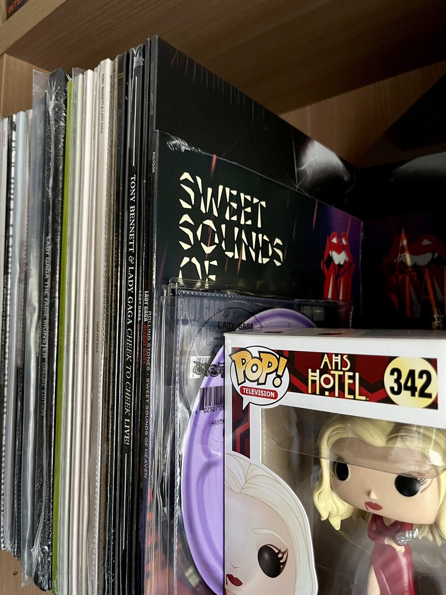 GagaxRen's tweet photo. #SweetSoundsOfHeaven 🤟🏻🩷 https://t.co/tAY6ZpEygl