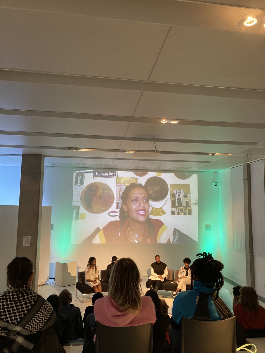Fantastic event this evening from <a href="/UoE_EFI/">Edinburgh Futures Institute</a>’s PowerTrip series with Dinah Mahmoud <a href="/thefacipulator/">Dimah Mahmoud</a> and <a href="/RaceEDS/">@RaceED</a> <a href="/EdinburghUni/">The University of Edinburgh</a> on leadership and the challenges and risks of working towards collective liberation efi.ed.ac.uk/power-trip-aut…