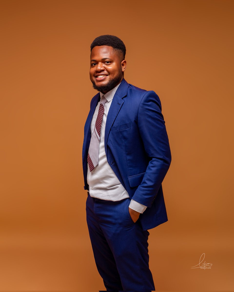 iam_cali98's tweet photo. Did a thing.
I inducted as a Pharmacist today. 

Meet Pharm. Onunkwo Callistus Ifeanyichukwu. (B.Pharm UNILAG, MPSN) https://t.co/3SWvPxHg7E