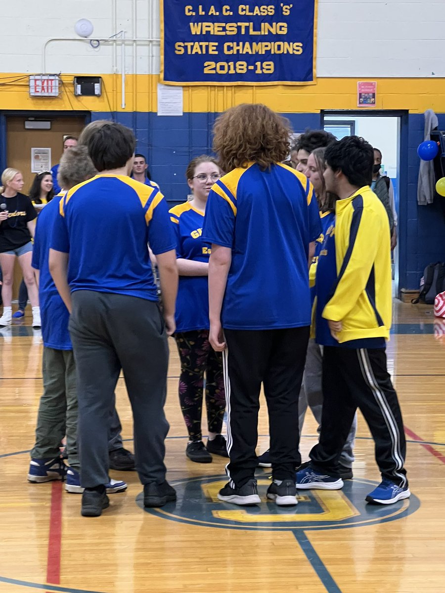 Karen Pfeffer tweet media