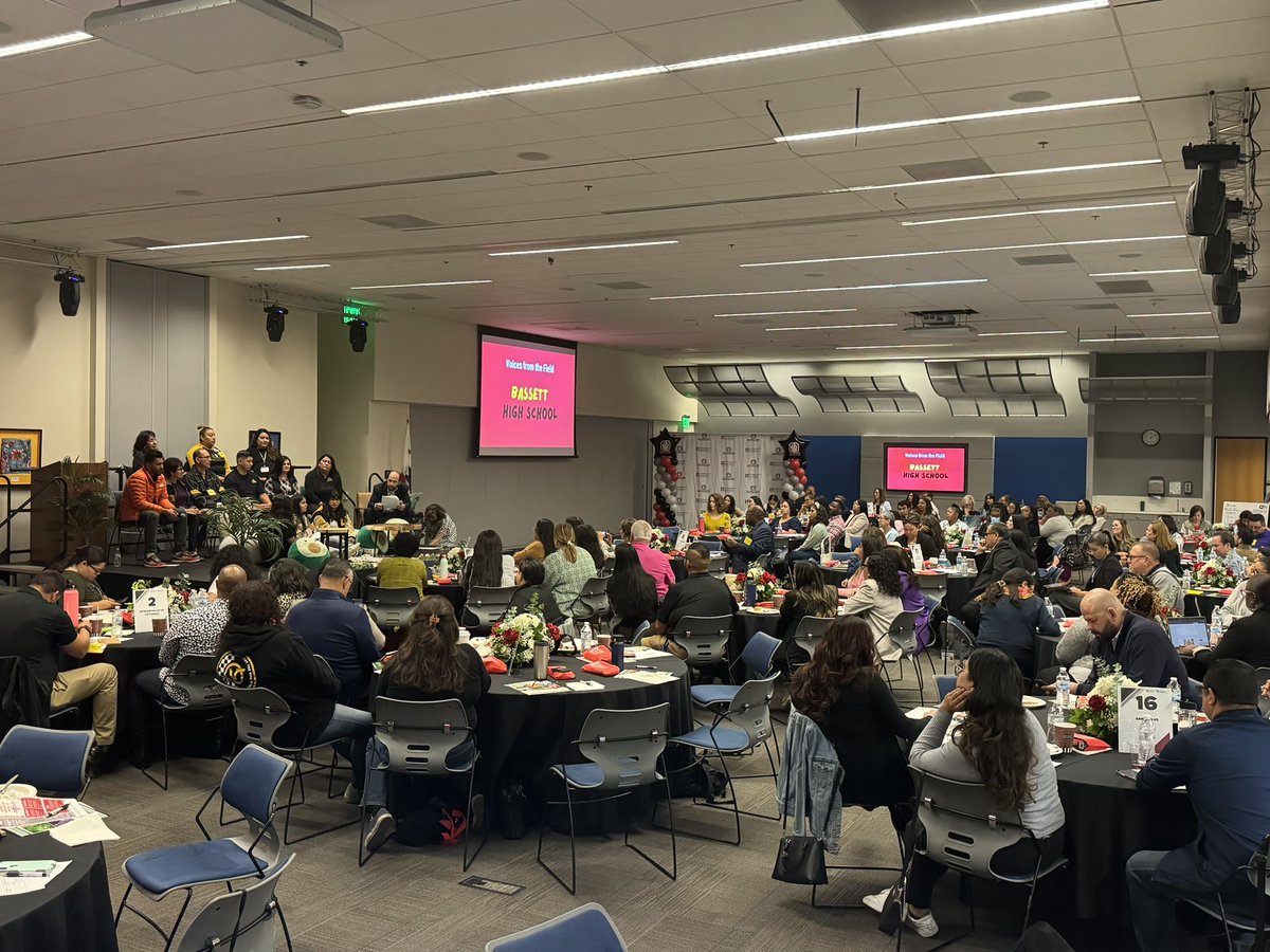 GSalama70's tweet photo. @BassettHSBUSD Students, parents, staff are the Voices from The Field at 2023 LACOE Community School Initiative Fall Convening. Panel discussion led by Mr. Steve Zimmer @lacommunityscho #CCSPP #CommunitySchools @DonJulianBUSD @BassettHSBUSD @AllejandAlvarez https://t.co/X9FPVskGn9