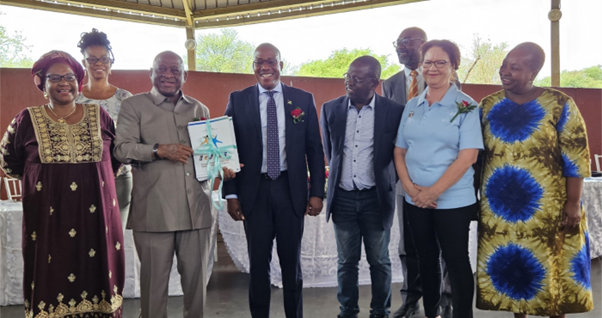 🎉The Honorable Minister of Health and Social Services in #Namibia, Dr. Kalumbi Shangula, officially launched its Social Contracting Policy today.

The policy empowers the ministry to partner with civil society organizations in the delivery of health and #HIV services. It also