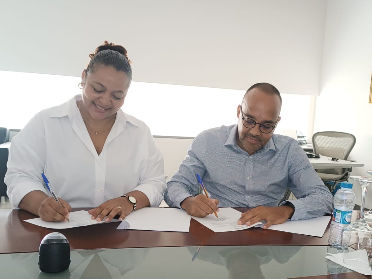 𝗧𝗲𝗰𝗵𝗣𝗮𝗿𝗸𝗖𝗩 𝗖𝗲𝗹𝗲𝗯𝗿𝗮 𝗣𝗮𝗿𝗰𝗲𝗿𝗶𝗮 𝗰𝗼𝗺 𝗮 𝗗𝗲𝘃/𝗧𝗿𝘂𝘀𝘁 𝗖𝗼𝗻𝘀𝘂𝗹𝘁𝗶𝗻𝗴, Cidade da Praia, 12 de outubro de 2023

leia mais: 
linkedin.com/feed/update/ur…