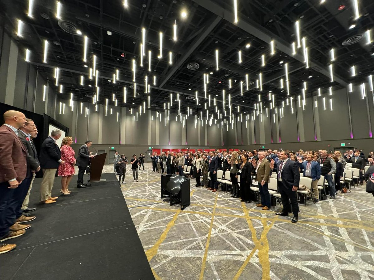 ccim's tweet photo. We're proud to announce that 𝟭𝟵𝟬 new CCIM Designees have joined The CCIM Institute!

Also joining The CCIM Institute are 𝟭𝟮 new members from the 𝗖ultural 𝗗iversity 𝗘ducation 𝗣rogram.

Congratulations to our newest CCIMs!

#TheCCIMInstitute2023Annual #pathtothepin #CCIM https://t.co/ug5thKVbDv