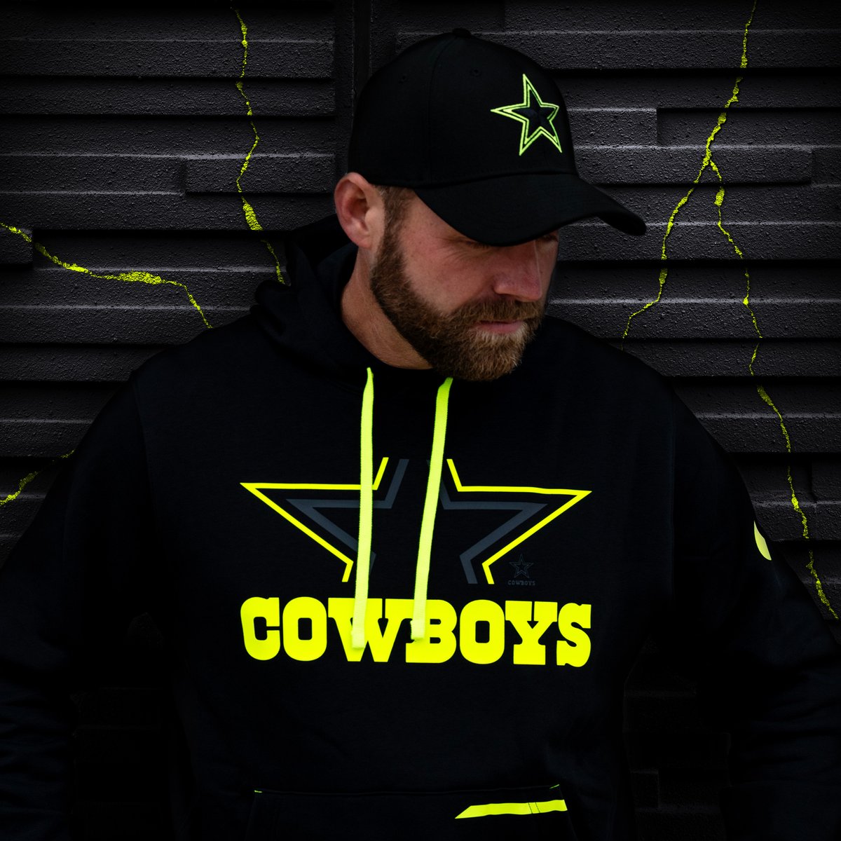 CowboysProShop's tweet photo. This Sunday's Item of the Game: Nike VOLT Collection 😮‍💨🔥Make sure you gear up the right way to cheer on the boys at home!!

Score yours in stores or online ➡️ https://t.co/KLVHbBzMGG https://t.co/0ZgGAYjsrh