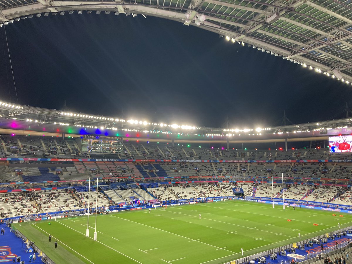 Patxi70's tweet photo. A punto para la Bronze Final! Hoy toca RUGBY… en Mayúsculas! England vs Argentina @MovistarRugby hoy tendré que grabaros 😅 #unetealamele https://t.co/AVPkCfmpVN