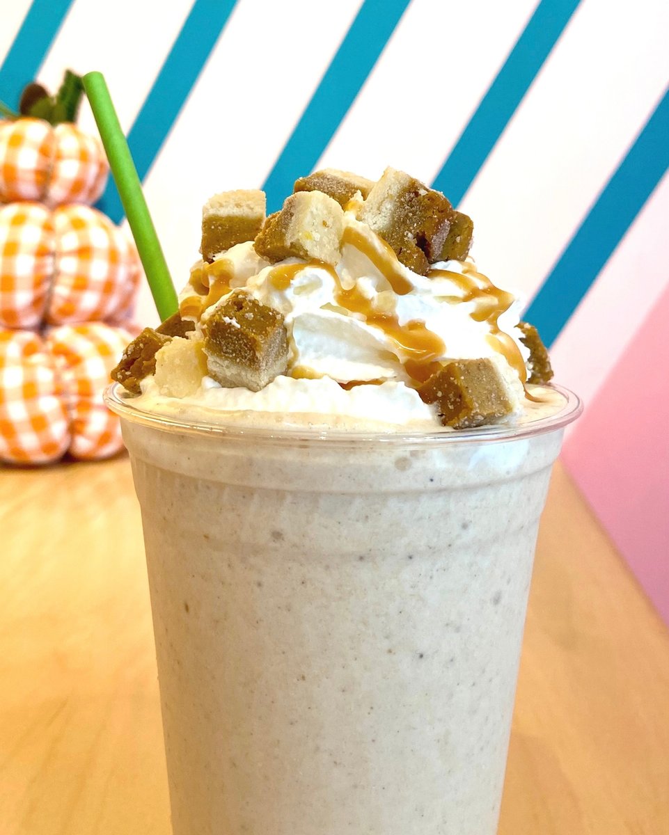 Pumpkin Pie, but as a milkshake.  This fall, dreams are coming true! 💕

Order yours on your next scoop shop visit.   We’ll be making them while supplies last.  Need it vegan, no problem, just ask!  And as always 100% Gluten-Free (crust &amp; all).

#fouralliceceam #pumpkinpie #p