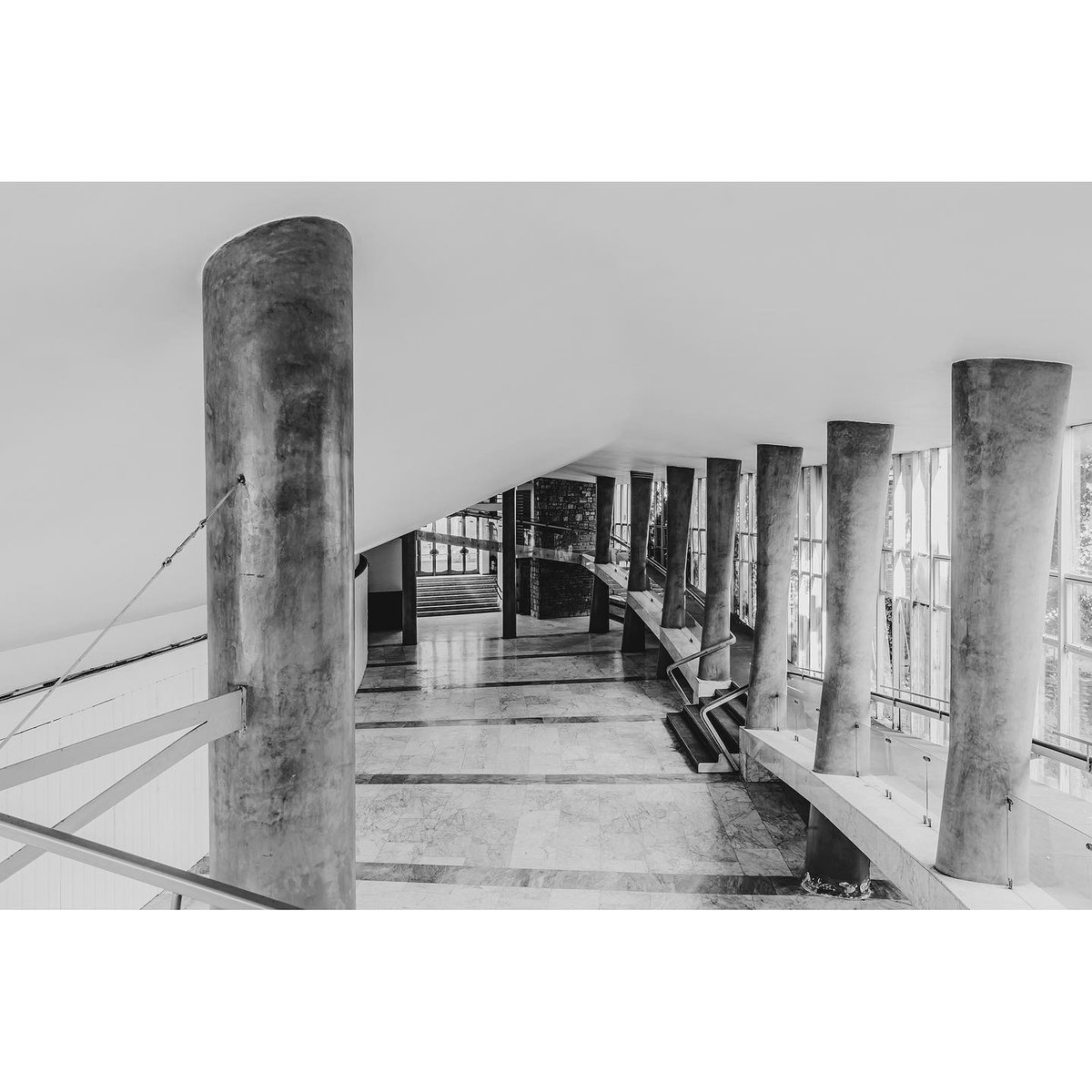 Docomomo_ITA's tweet photo. #Inarch
#docomomo

A DOCOMOMO Italia Sezione Puglia e Basilicata il premio Bruno Zevi per la diffusione della cultura architettonica con la mostra 9x100=900 Cento architetture moderne del 900 in Puglia e Basilicata..

https://t.co/3XDnpgTbiz

E. Stella, Teatro Duni, Matera, 1949 https://t.co/9mrnHSvOUX
