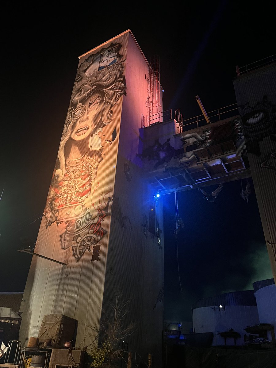 DateNight tweet media