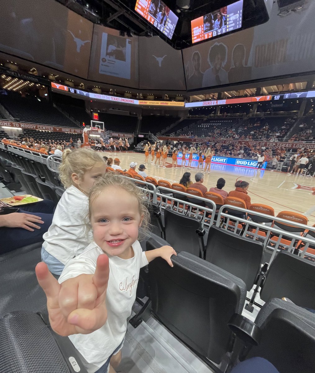 Caten Hyde tweet media