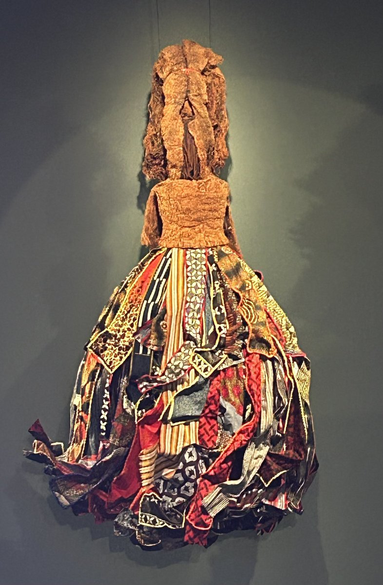 Spent some time Thursday w/ the senior curator of this moving exhibit by artist Ayana K. Jackson at <a href="/si_nmafa/">SI: National Museum of African Art (Bot)</a>. Simply wow. So much to take in. Reflection required. I am absolutely riveted by the collar &amp; the many meanings. Go see it. si.edu/exhibitions/de…