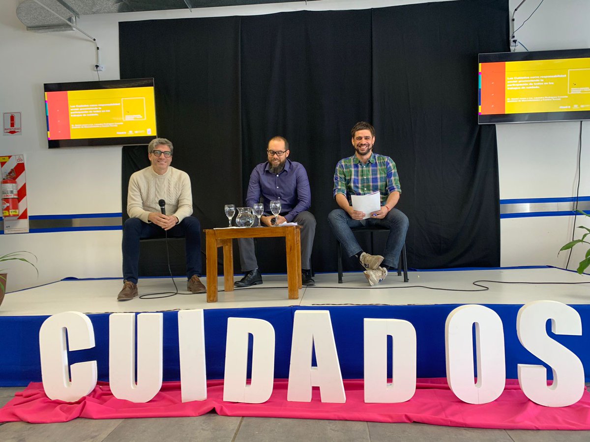 Nuestro especialista del área de Género <a href="/diegoboris6/">diegoboris</a> participó en la capacitación “Los Cuidados como responsabilidad social: promoviendo la participación de todos en los trabajos de cuidado. Masculinidades, Cuidados y Salud Integral”, organizada por la Municipalidad de Río Grande