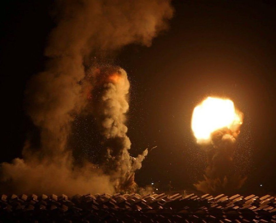 ma967981's tweet photo. No food
No water
No electricity
No fuel
No internet
#starlinkforgaza https://t.co/vFyogY8RHo
